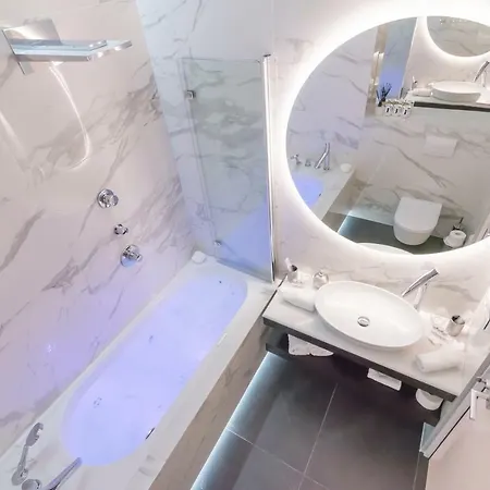 Fortuna Luxury 1 Couette-café 4*