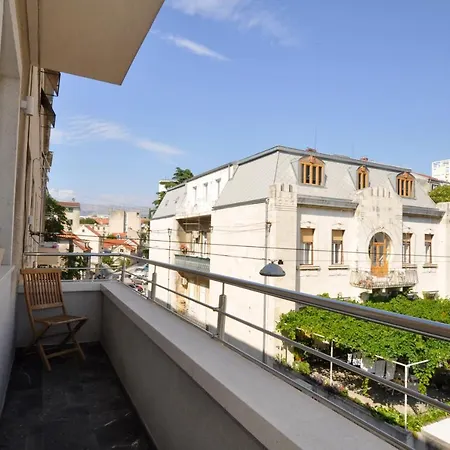 Fortuna Luxury 1 4* Split