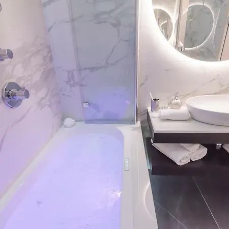 Fortuna Luxury 1 Bed & Breakfast Split