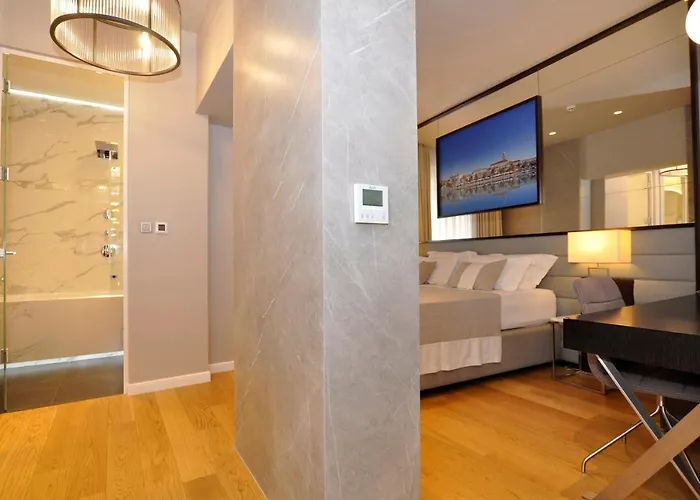 Fortuna Luxury 1 4* Split