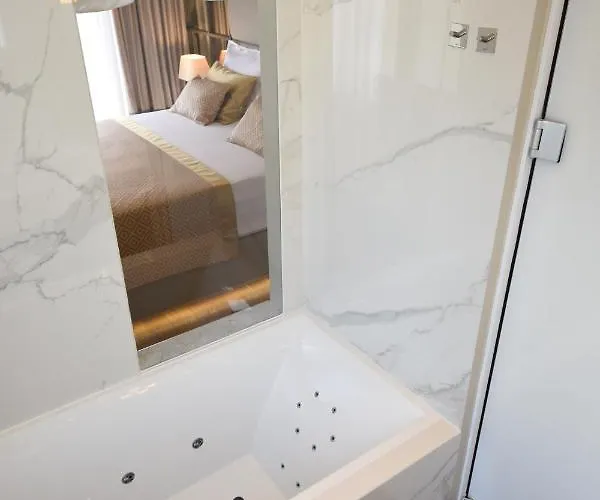 Nocleg ze śniadaniem Fortuna Luxury 1