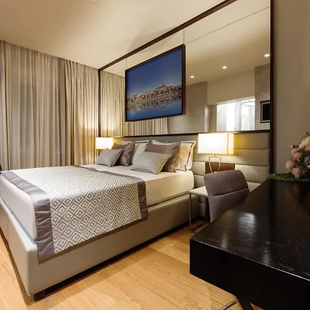 Fortuna Luxury 1 4* سبليت