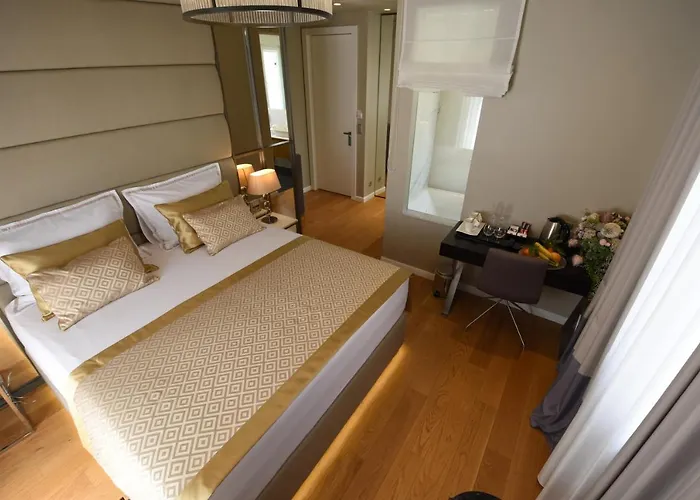 Fortuna Luxury 1 4* Split